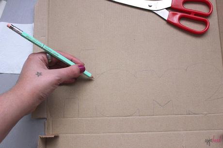 DIY: Letras en cartón