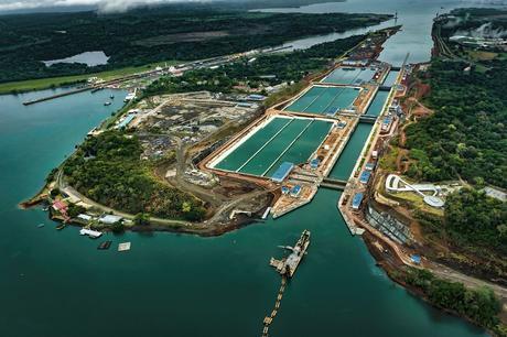 Ingeniería civil: Ampliación del Canal de Panamá.