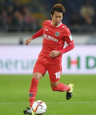 Hiroshi Kiyotake nuevo jugador del Sevilla FC