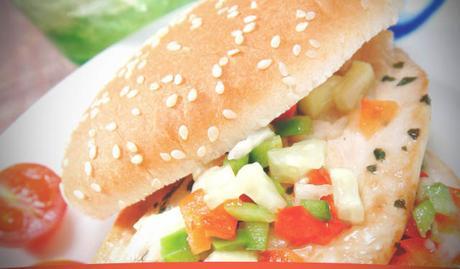 Receta de Hamburguesa de pollo con salsa de verduras Receta Hamburguesa de pollo con salsa de verduras