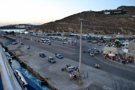 Agios Stefanos, el puerto de Mykonos