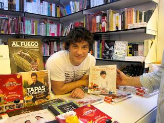 Libros para vender, adornar, rellenar las bibliotecas y también para leer.