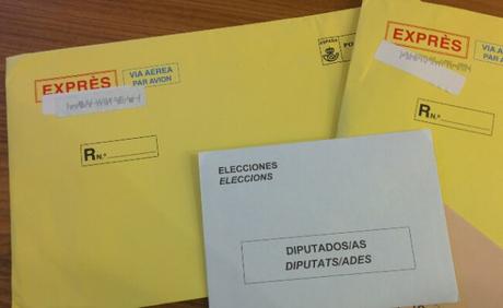 Papeletas para el voto por correo 26J