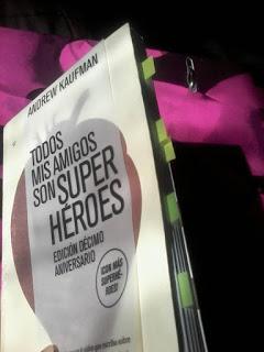 Reseña: Todos mis amigos son superhéroes