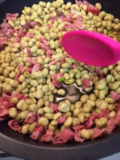 ENSALADA DE HABITAS BABY, PULPO Y JAMON