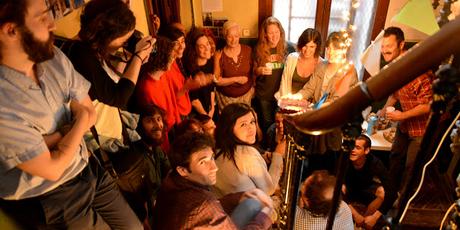 ¿Quién cumple años? El bloque