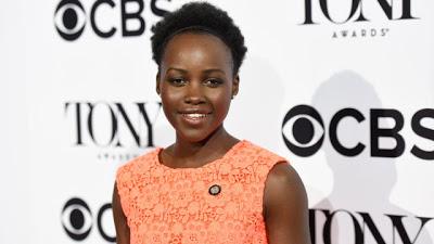 Lupita Nyong'o triunfa en los Premios Tony