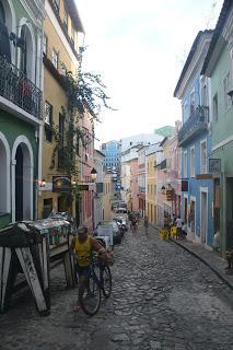 Salvador. Pelourinho de Noche y día.