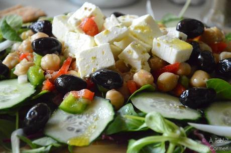 Ensalada Griega con Garbanzos