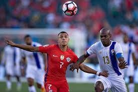 Chile venció 4-2 a Panamá y avanzó a cuartos de Copa América