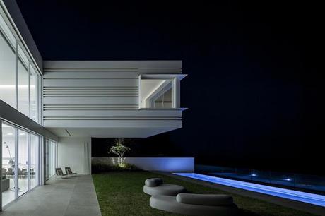 Casa Minimalista en la Playa