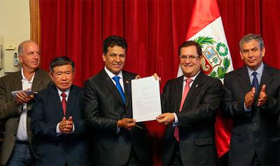 PROMULGAN LEY DE CREACIÓN DE LA ASAMBLEA NACIONAL DE GOBIERNOS REGIONALES…