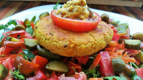 Hamburguesa de couscous y garbanzos