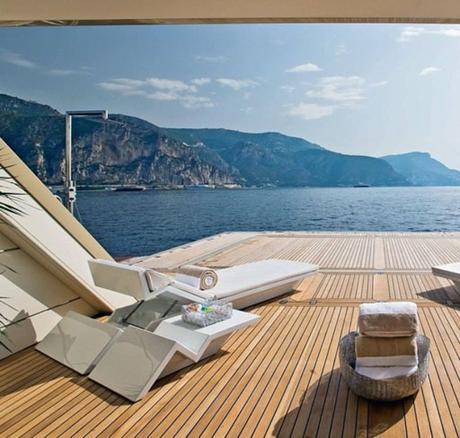 LA COLECCIÓN REST-ALMA DE A-CERO PARA VONDOM CUMPLE 5 AÑOS A-cero Projects