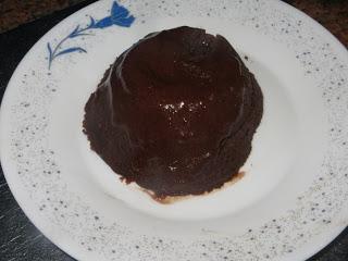 MUG CAKE DE PLÁTANO Y CHOCOLATE (SIN HARINA)