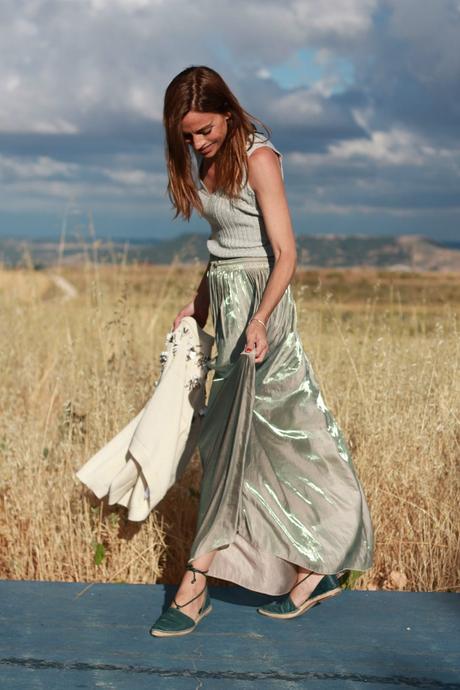 SWEATER AND LONG DRESS