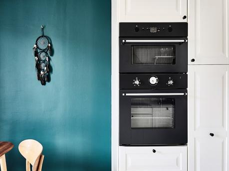 estilo nórdico espacios diferentes con color decoración interiores contrastes con color cocinas pequeñas cocinas nórdicas cocinas azules cocina comedor blog decoración nórdica Azul petroleo en la cocina 