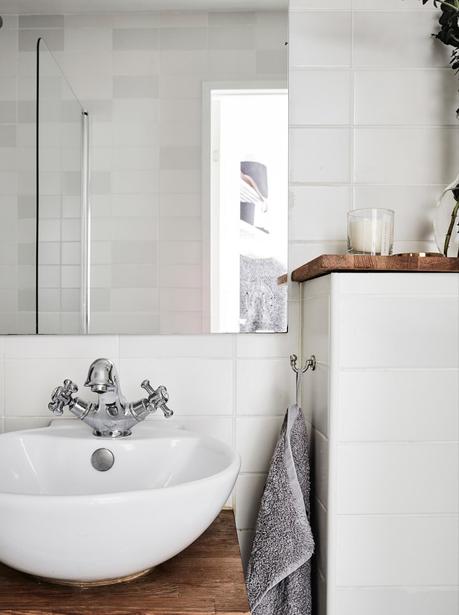 estilo nórdico espacios diferentes con color decoración interiores contrastes con color cocinas pequeñas cocinas nórdicas cocinas azules cocina comedor blog decoración nórdica Azul petroleo en la cocina 