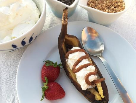 postres rápidos postres para niños postres para barbacoa postres fáciles postres delikatissen postres con plátano Plátano BBQ barbacoa banana bbq 