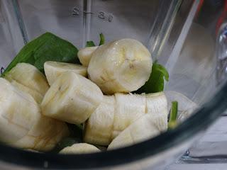 COCTELMOOTHIE PICANTE DE NUECES, FRUTAS Y JALAPEÑO (Desayuno con diamantes) COCTELMOOTHIE PICANTE DE NUECES, FRUTAS Y JALAPEÑO (Desayuno con diamantes)
