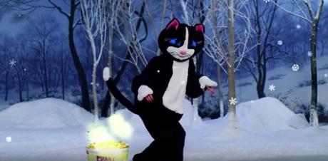 Un ¿anuncio? japonés tan surrealista que tendrás ganas de verlo otra vez