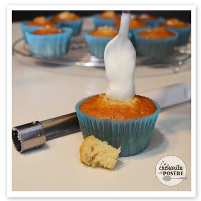 CUPCAKES DE YOGUR GRIEGO, NUECES Y MIEL / GREEK YOGURT CUPCAKES WITH WALNUTS AND HONEY