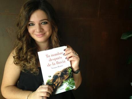 Autora del mes: Victoria Álvarez