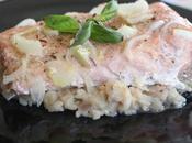 Salmón Aromático Horno sobre Risotto Albahaca