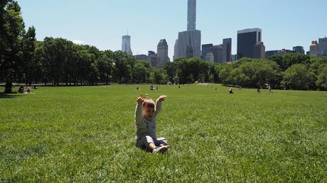 NEW YORK DAY I | Stripes and Dots