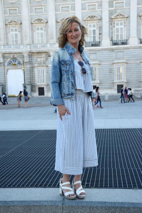 navy-rayas-marinero-spring-outfit-look