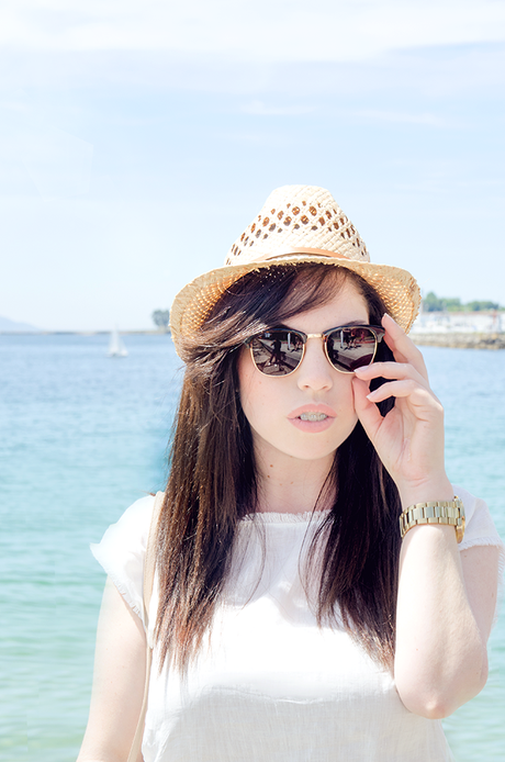 Look con prendas de lino, imprescindible para el verano. 