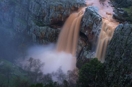 Cascada De La Cimbarra