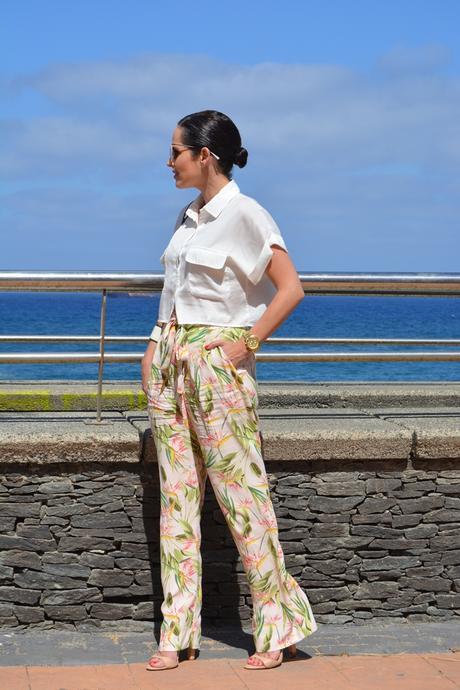 zara-cropped-shirt-and-palazzo-pants-streetstyle