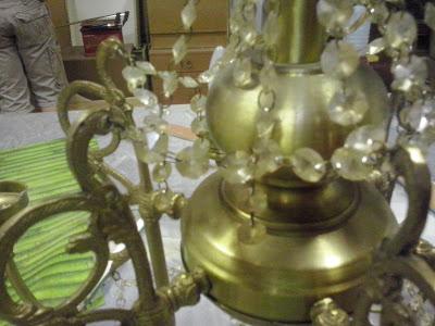 ♥ ♥ ♥ LAMPARA TRANSFORMADA CON PANTALLAS