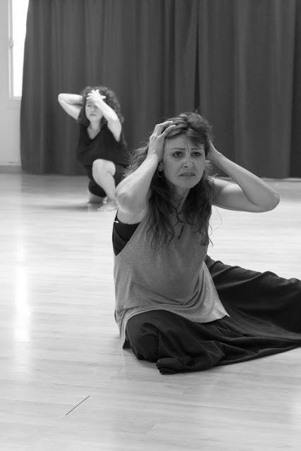 PERFORMANCE: Pérdida, espanto, vacío y anhelo PERFORMANCE: Pérdida, espanto, vacío y anhelo