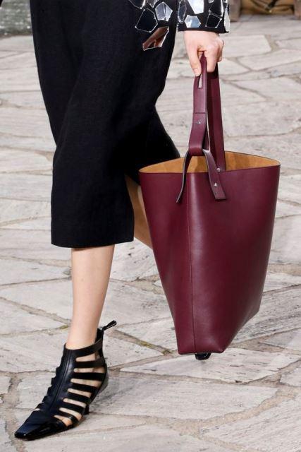 Bucket bag loewe