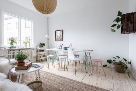 Plantas en el dormitorio estilo nórdico escandinavo decorar con plantas flores decoración pisos pequeños decoración dormitorio decoración comedor decoración colores claros blog decoración nórdica 