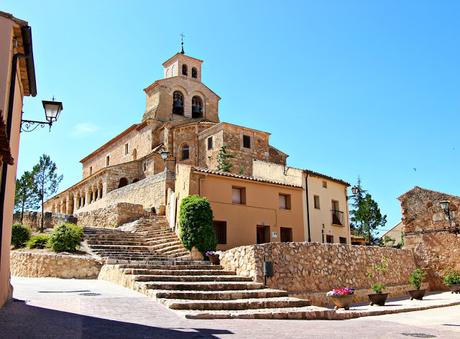 San Esteban de Gormaz. Primera iglesia románica porticada 