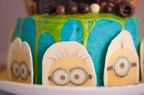 COOKIE CAKE MINIONS