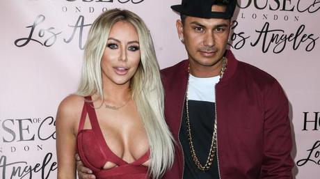 Pauly D acude a la apertura de House of CB en EEUU con Aubrey O’Day