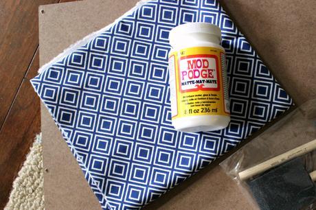 DIY: CAMBIAR UNA CÓMODA DE ESTILO