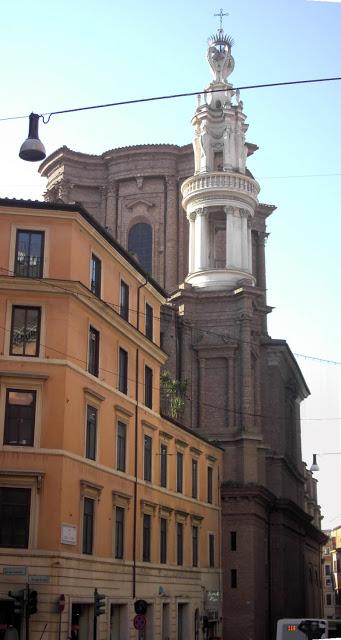 Sant'Andrea delle Fratte y el Palacio Barberini en Roma, donde Bernini y Borromini compartieron obras a pesar de sus diferencias...