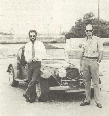 Auto artesanal argentino = Antique