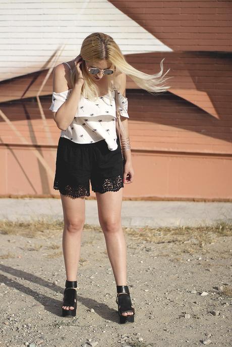 GRAFFITI WALL GRAFFITI WALL