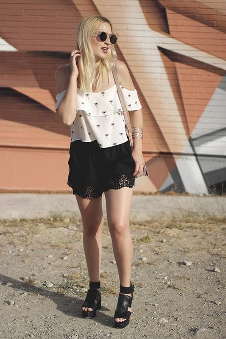 GRAFFITI WALL GRAFFITI WALL