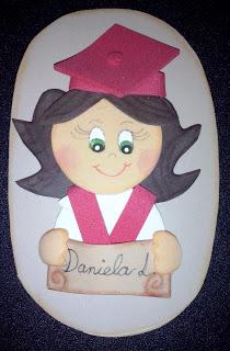 MÁS GRADUADOS Y GRADUADAS