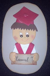 MÁS GRADUADOS Y GRADUADAS