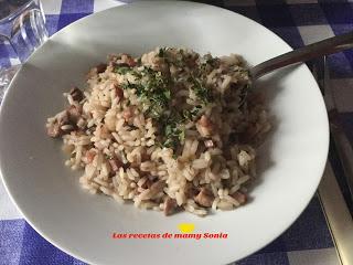 ARROZ CON BACON Y TROCITOS DE CARNE