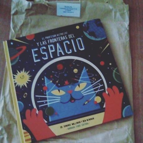 #Hoyleemos → El Capitan Astrocat y Las fronteras del Espacio