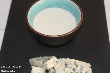 SALSA DE QUESO ROQUEFORT (DOS INGREDIENTES)